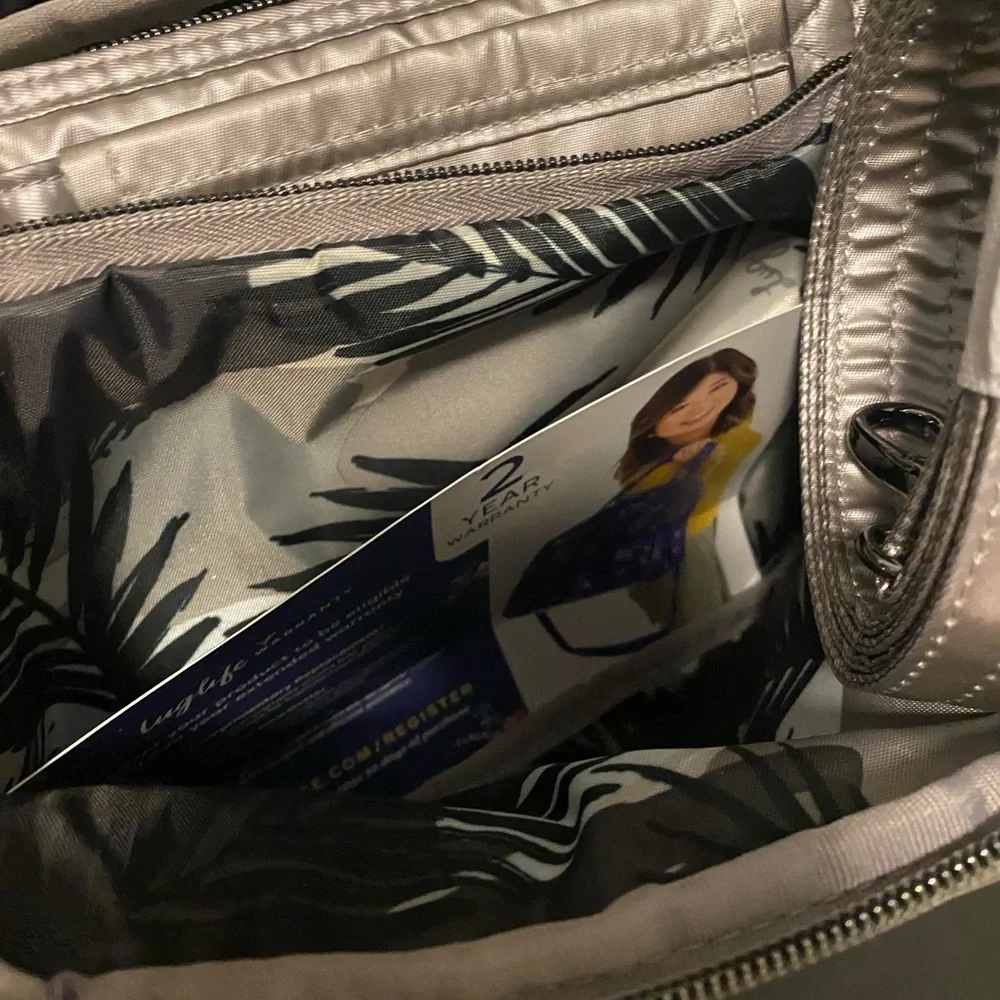 NWT LUG RIDER CROSSBODY BAG - Picture 8 of 14